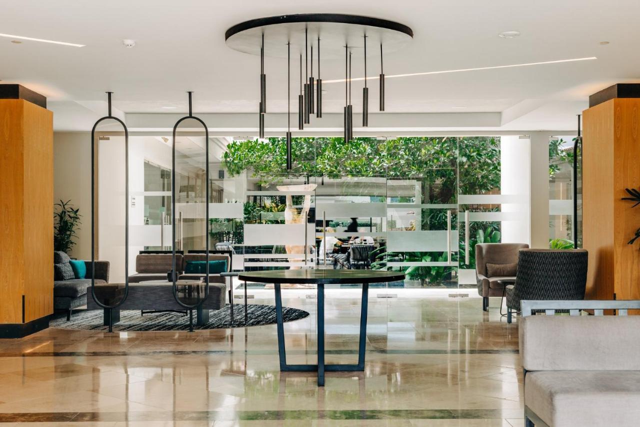 Hilton San Salvador Hotel Bagian luar foto