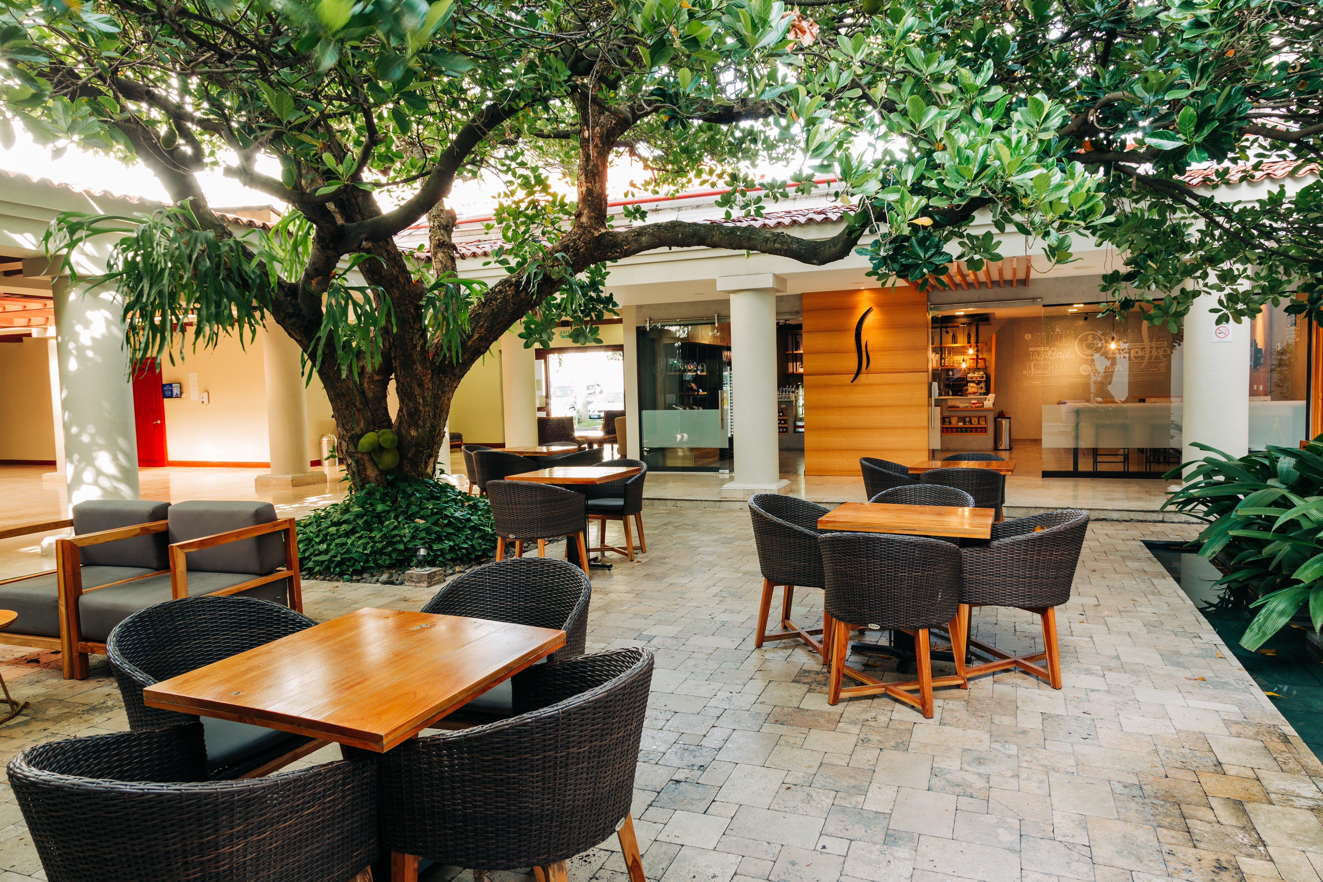 Hilton San Salvador Hotel Bagian luar foto