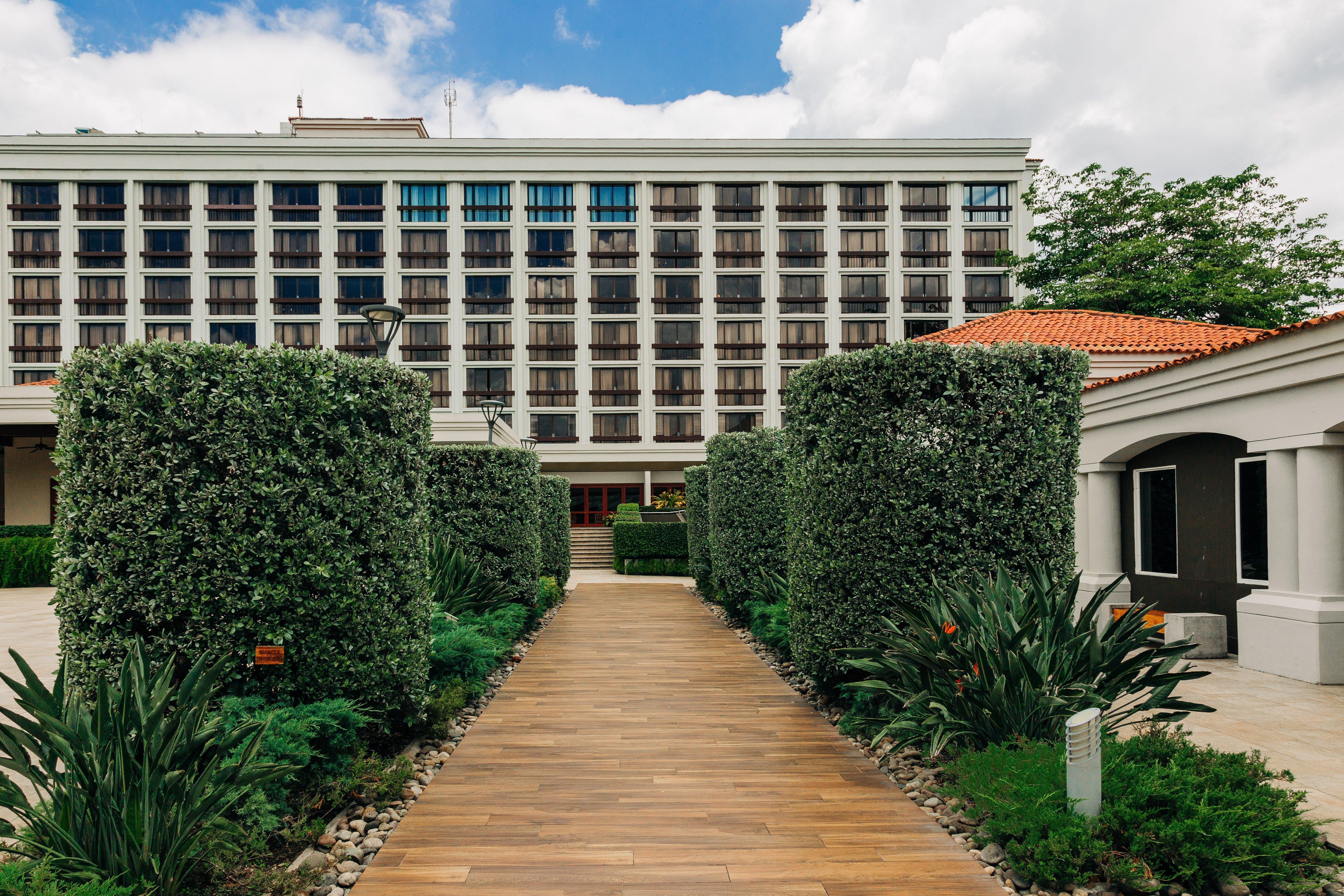Hilton San Salvador Hotel Bagian luar foto